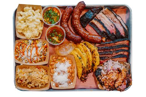 Hurtados bbq - BBQ 鸞 in Texas @hurtadobbq so many bbq joints in Texas,for sure! But if you ever catch yourself around HURTADOS BBQ go check them out. Get there early cause the lines get long 勞勞 try their BRISKET...